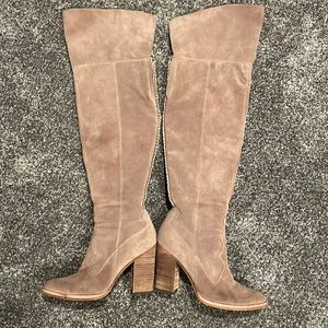 Ladies suede DOLCE VITA over-the-knee boots ❤️